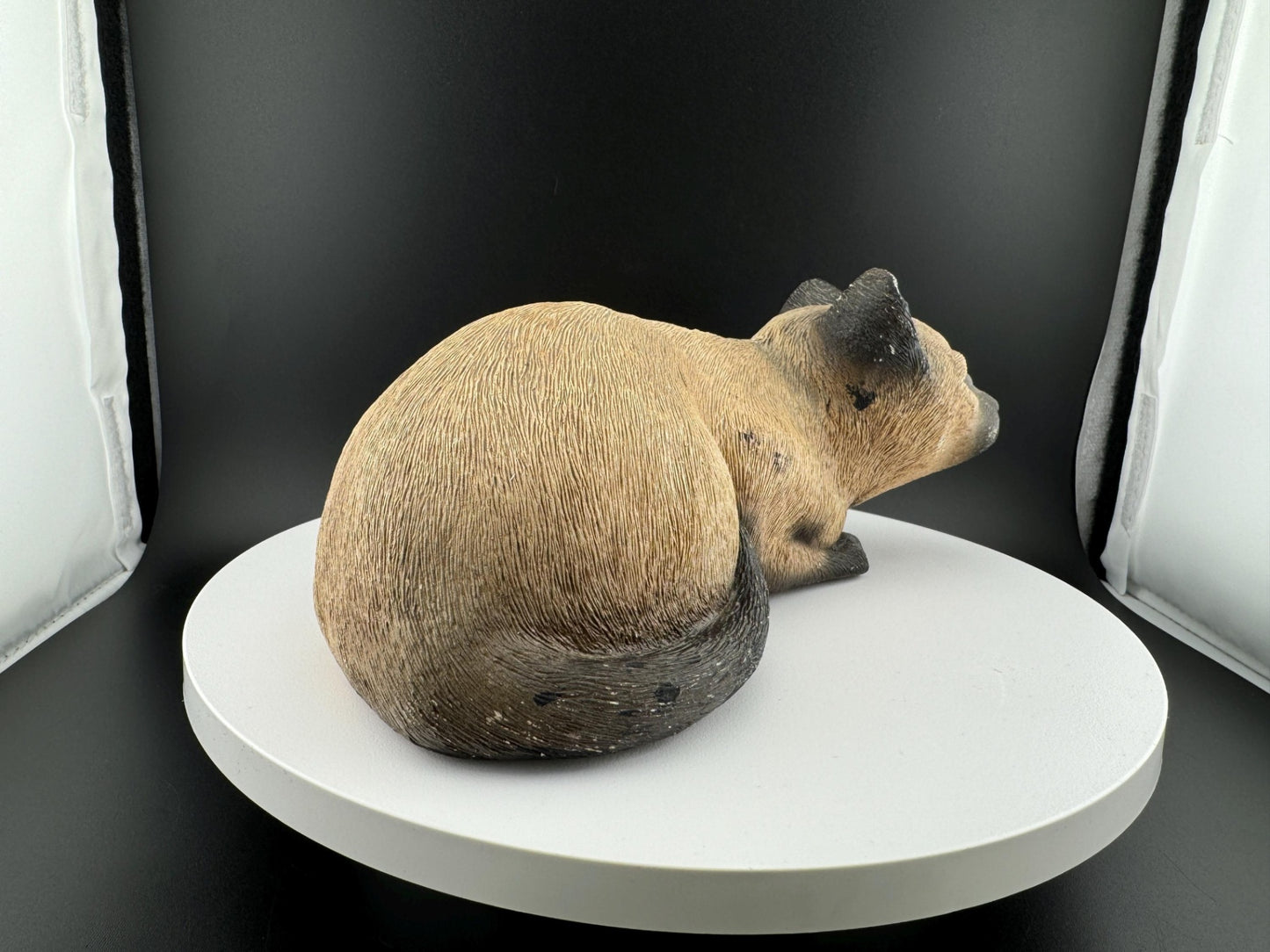 Vintage 1982 Sandcast Siamese Cat Figurine by Sandra Brue