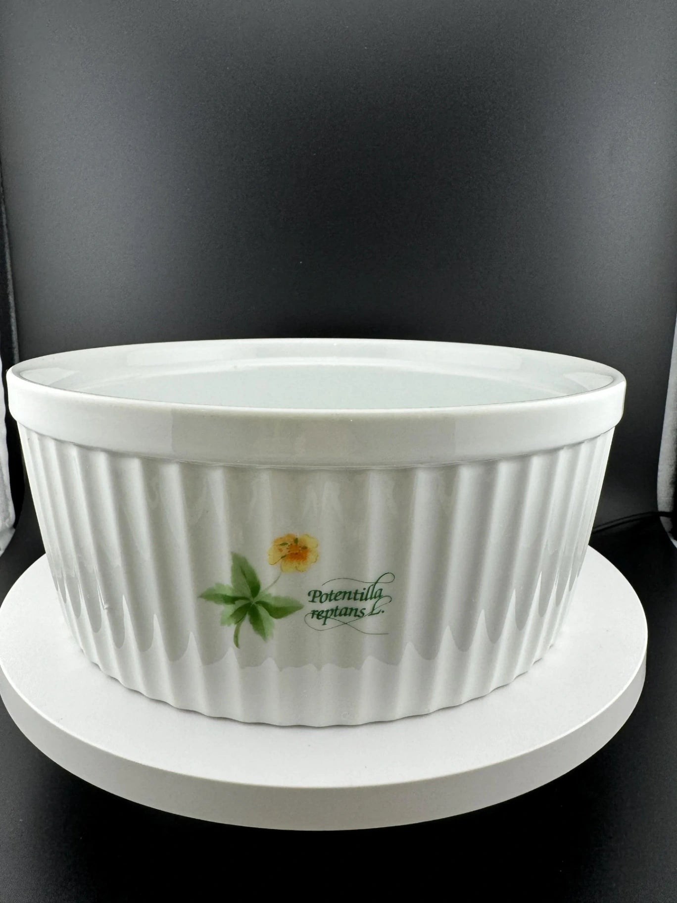 Vintage Anchor Hocking Floret Souffle Dish