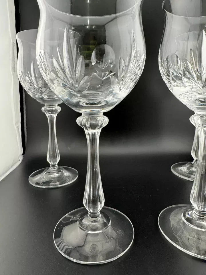 MIKASA Clear Cut Crystal Chambray Wine Glasses - Set of 4