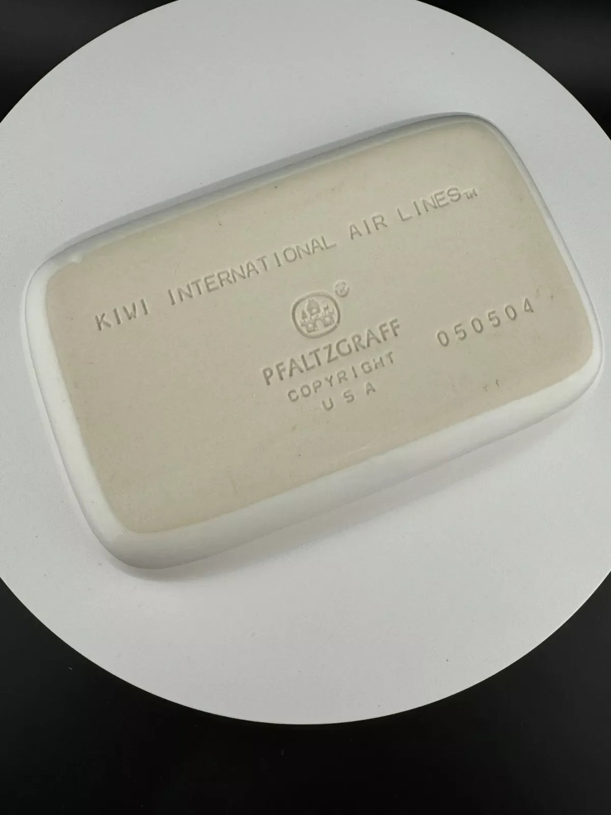 Kiwi International Airlines Ceramic Soap Dish by Pfaltzgraff