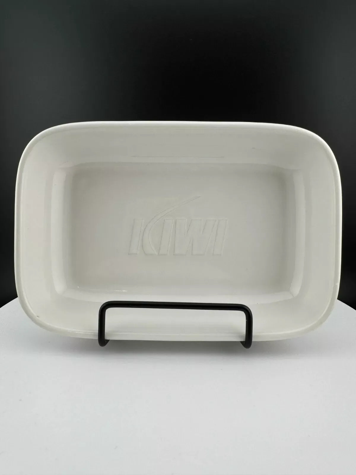 Kiwi International Airlines Ceramic Soap Dish by Pfaltzgraff