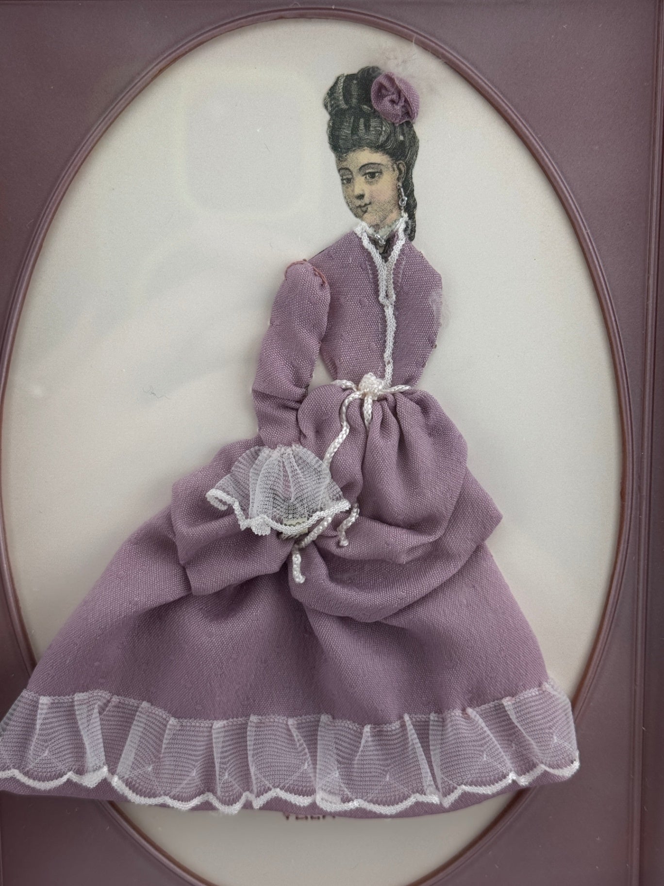 Victorian Woman Diorama - Lavender