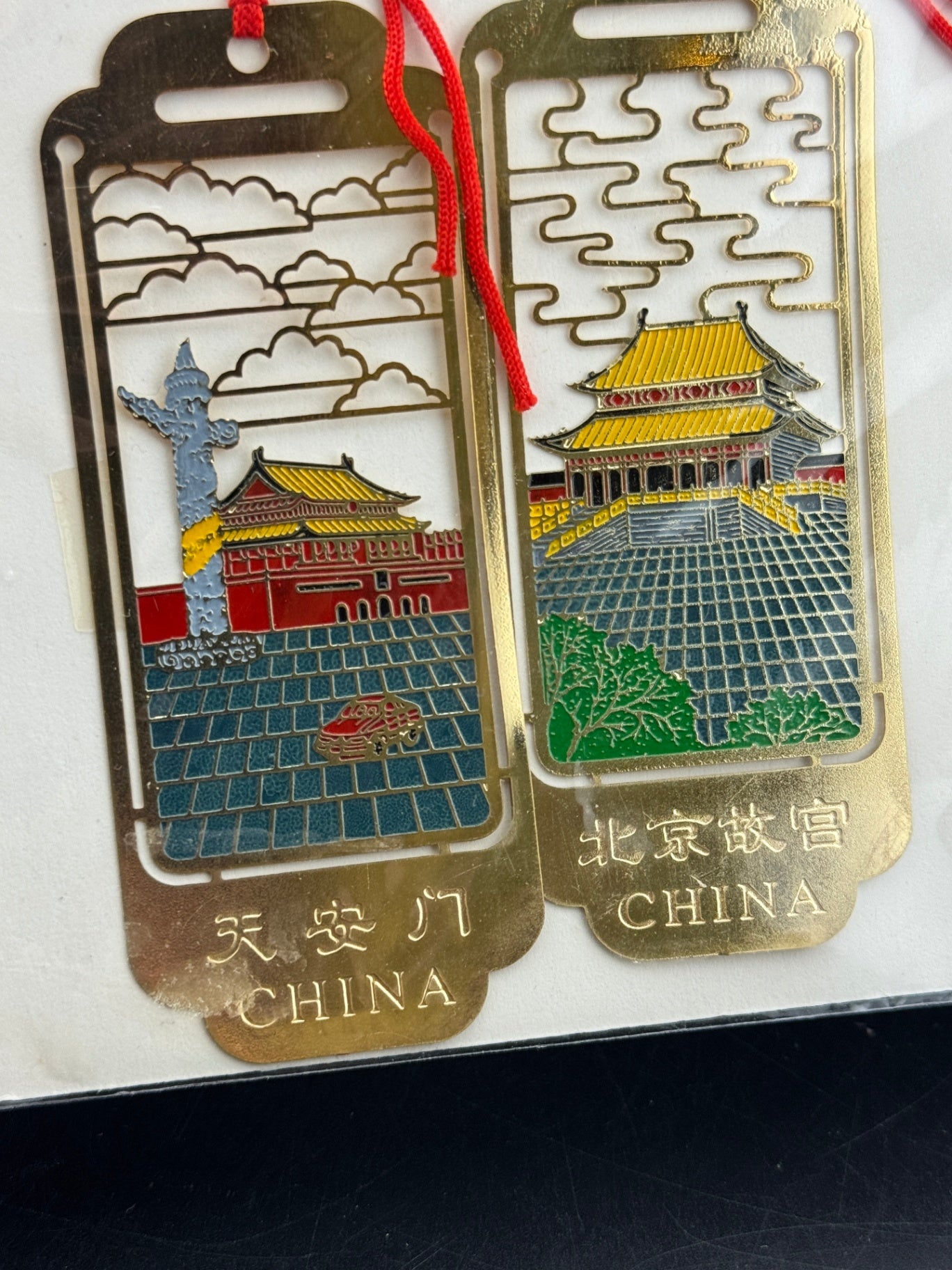 New in Package Chinese Gold Bookmarks