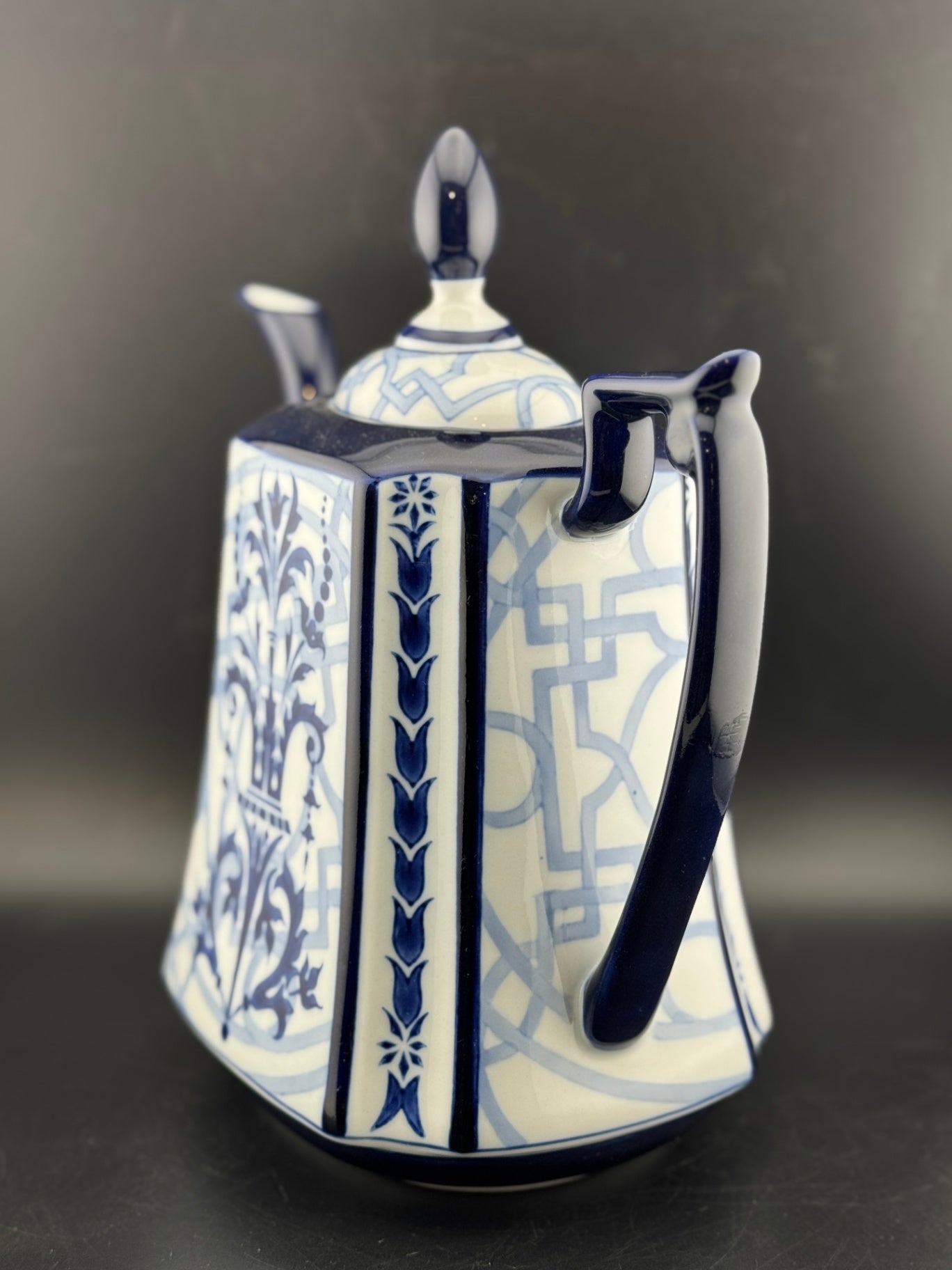 Vintage Bombay Company Tea or Coffee Pot