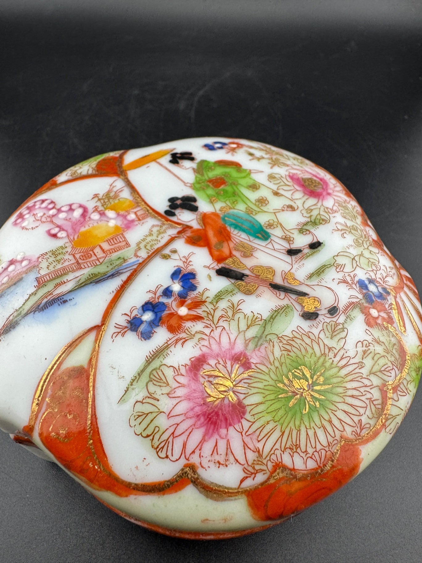 Vintage Kutani Trinket Box