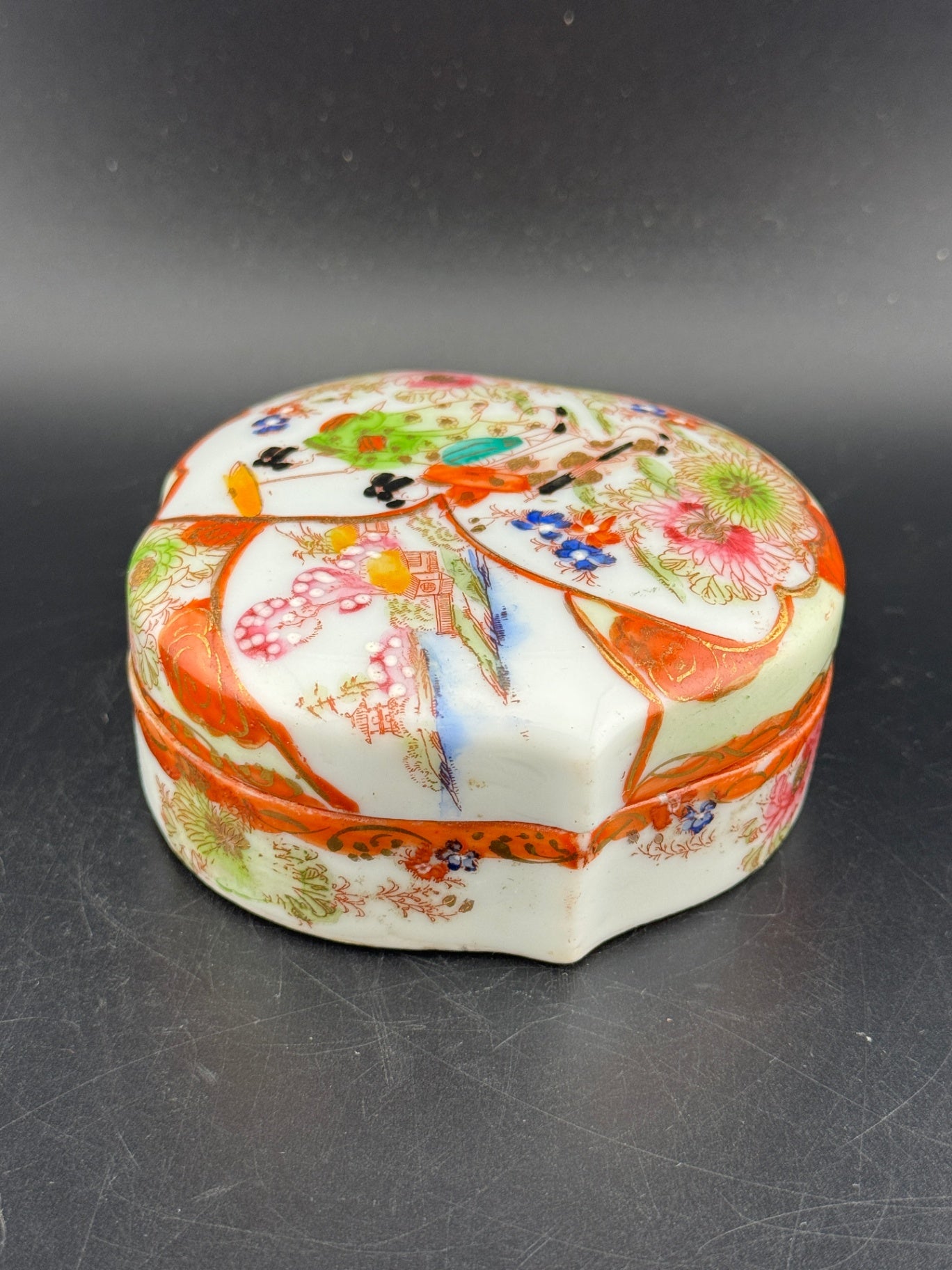 Vintage Kutani Trinket Box