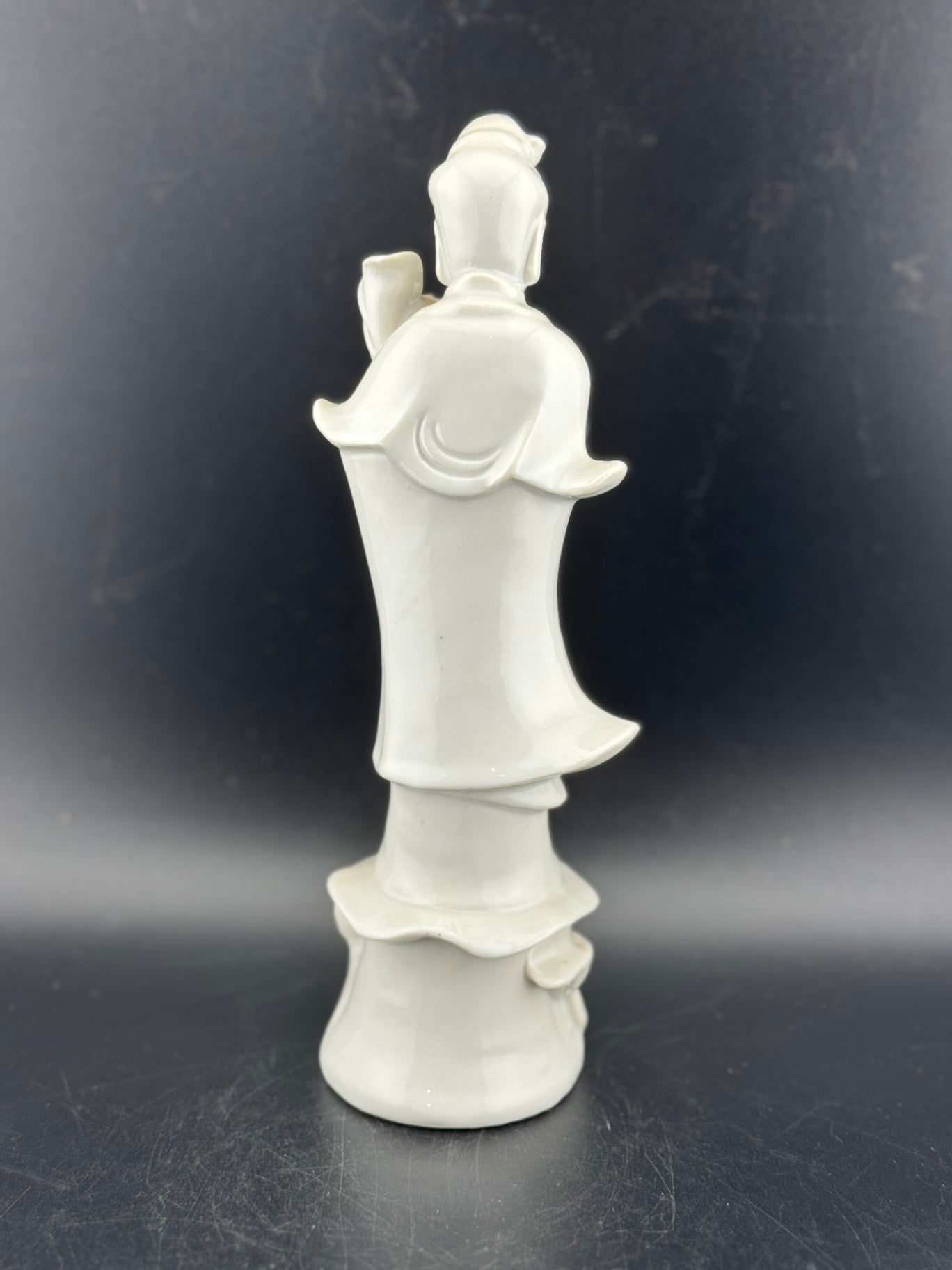Vintage Guanyin (Kwan Yin) Figurine by Isco Japan