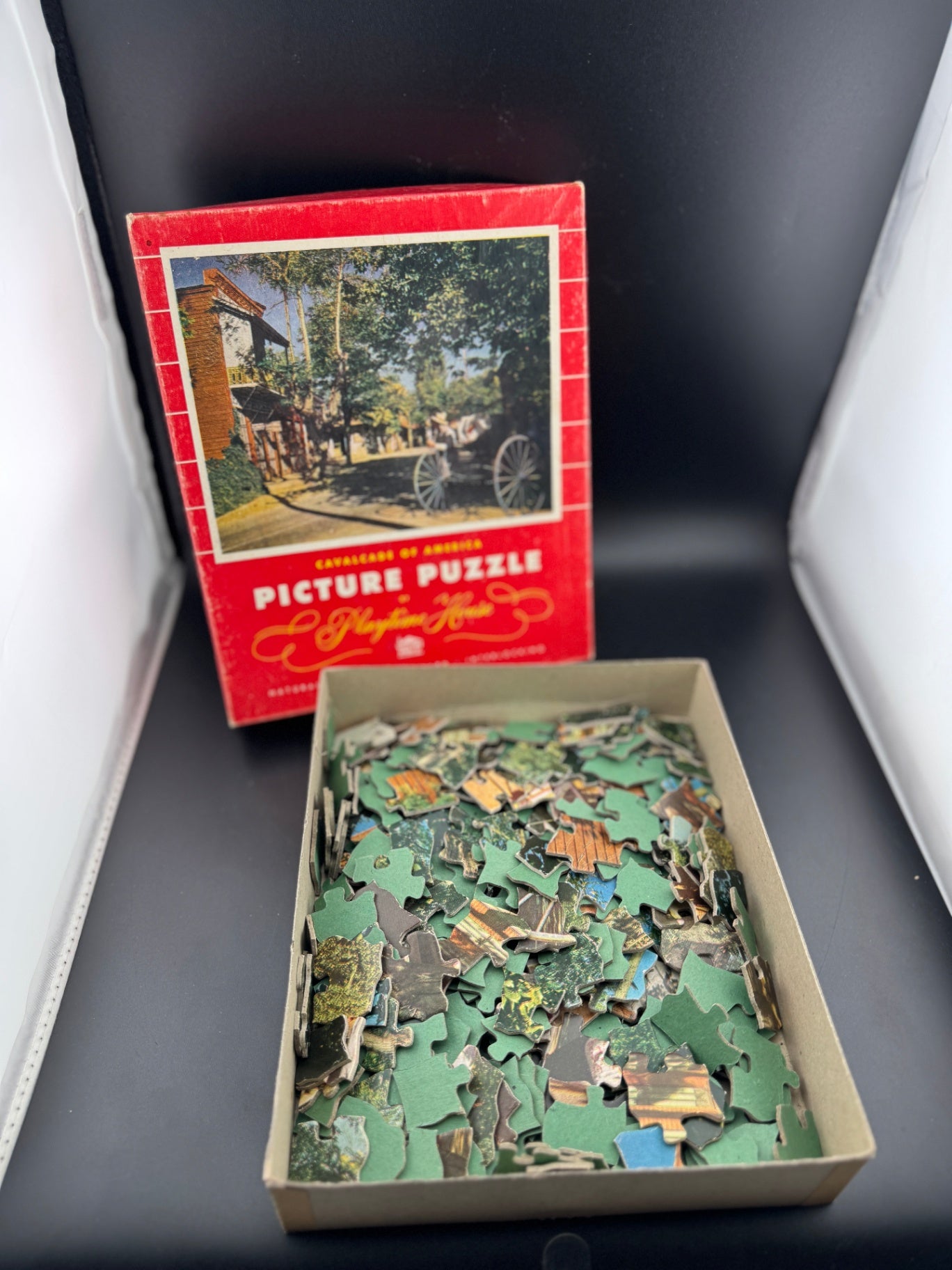 Vintage Playtime House Puzzle - Ghost Town