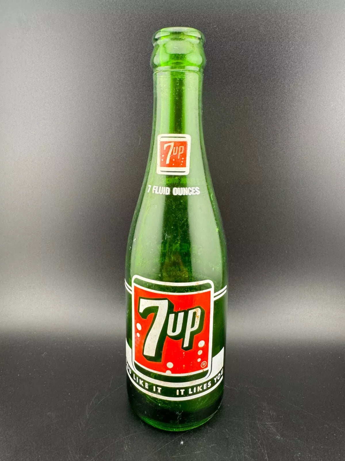 Vintage Green Glass 7 oz 7UP Pop Bottle