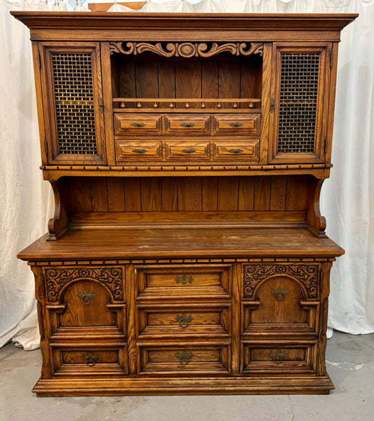 Vintage Link-Taylor Hutch