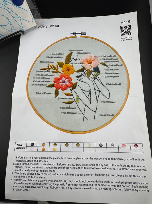 New Outlined Woman with Flowers Embroidery Kit - H415