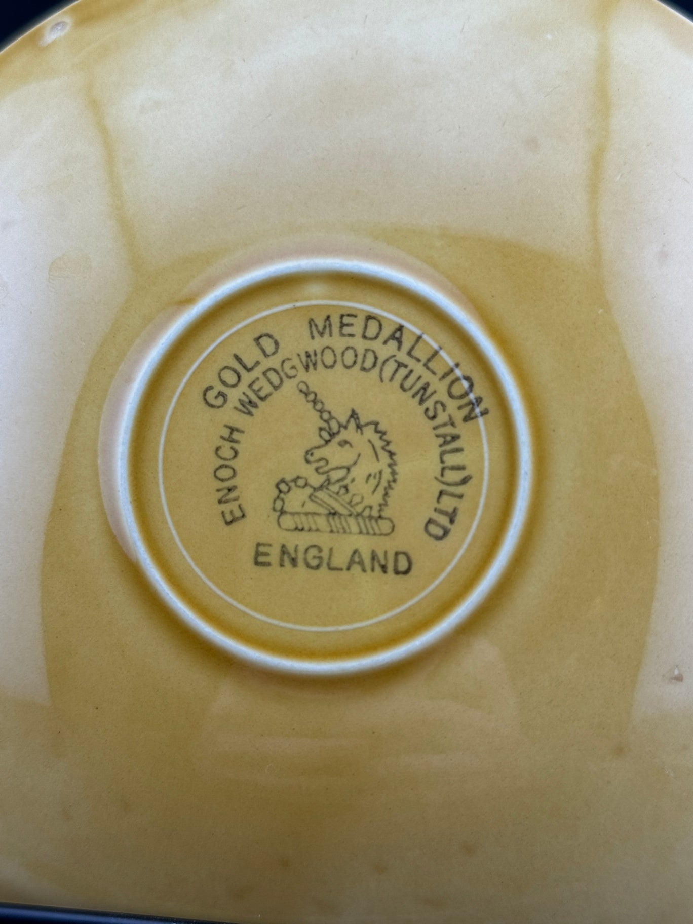 Set of 4 Gold Medallion Saucers by Enoch Wedgewood
