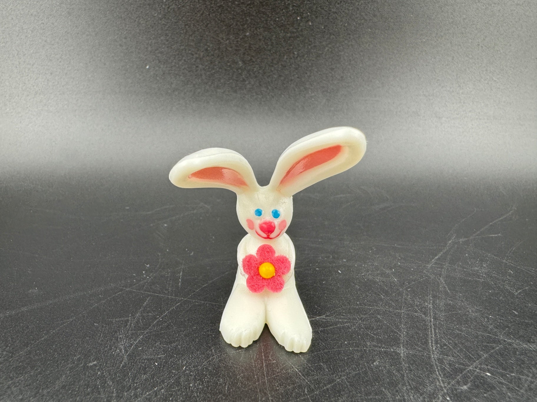 Vintage Avon Easter Bunny Pin *RARE FIND*