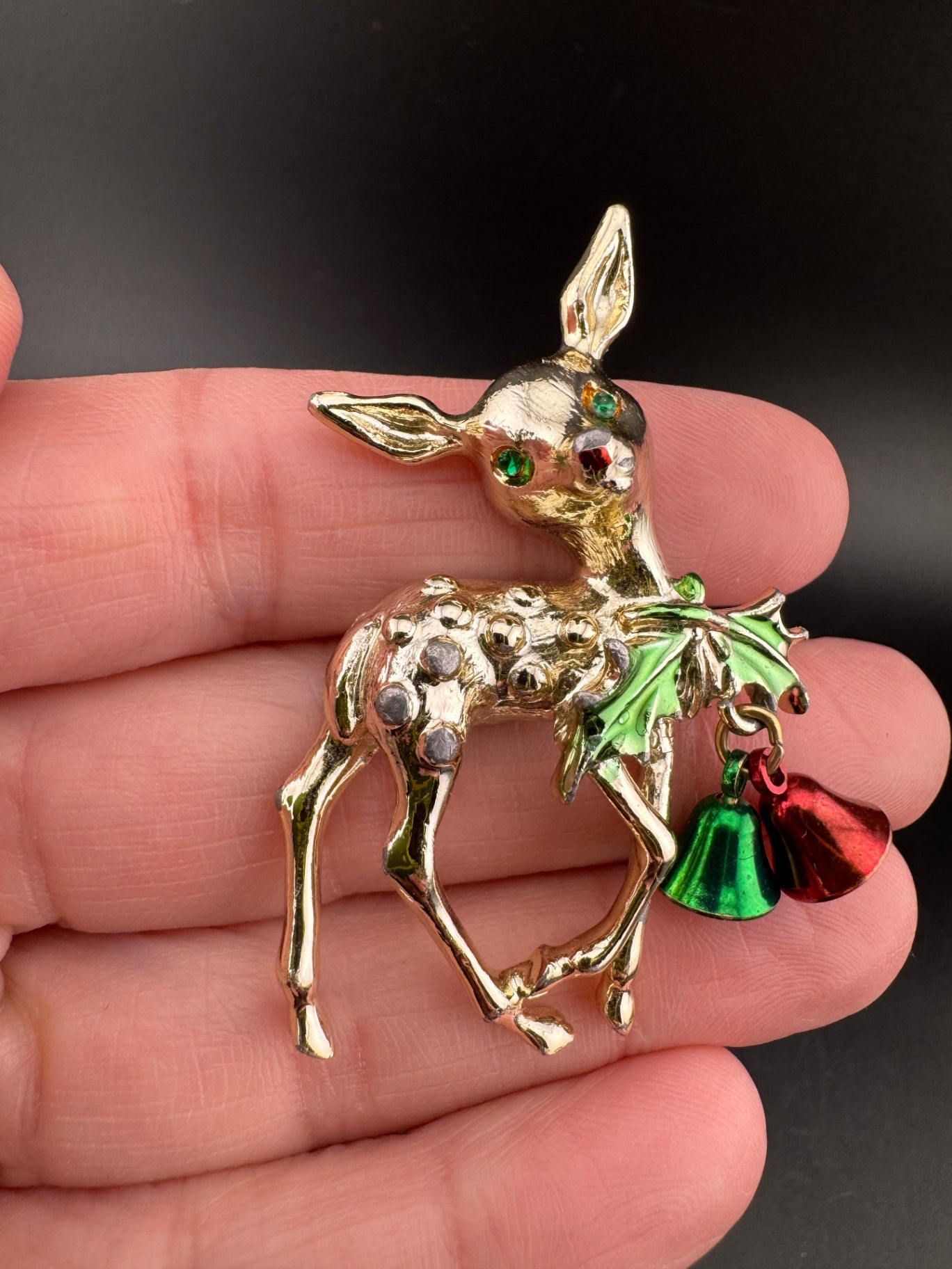 Vintage Goldtone Reindeer Pin