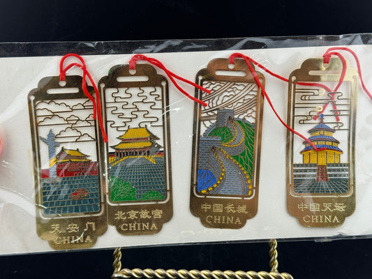 New in Package Chinese Gold Bookmarks