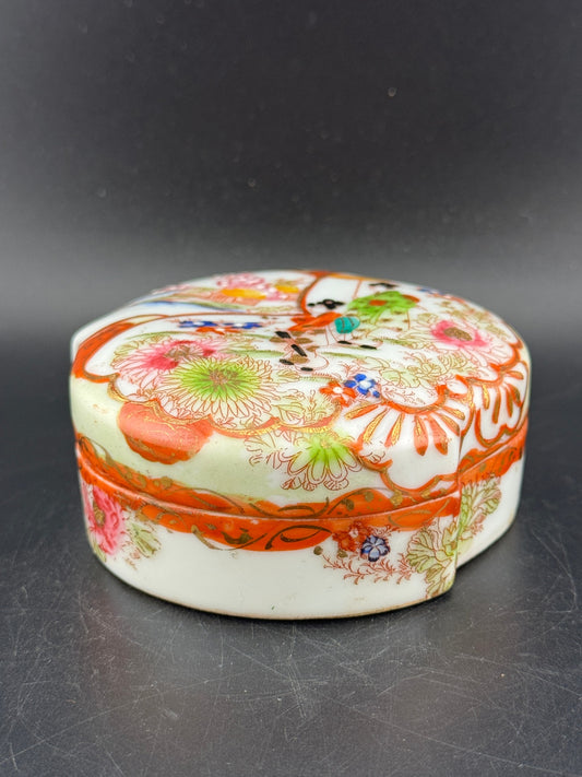 Vintage Kutani Trinket Box