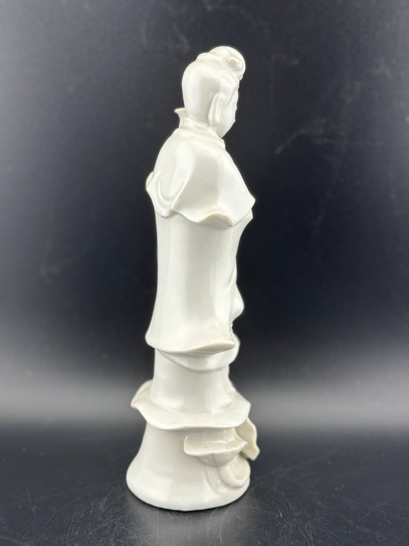 Vintage Guanyin (Kwan Yin) Figurine by Isco Japan