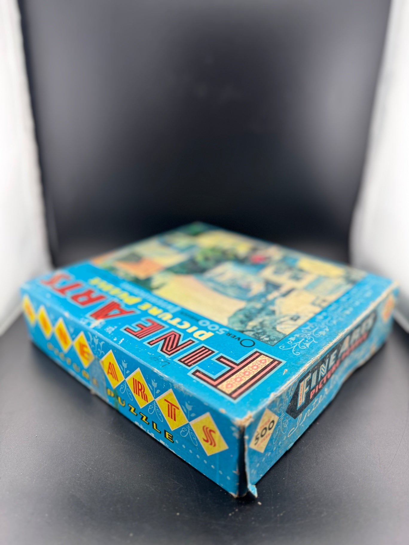 Vintage Fine Arts Puzzle - Neighbors