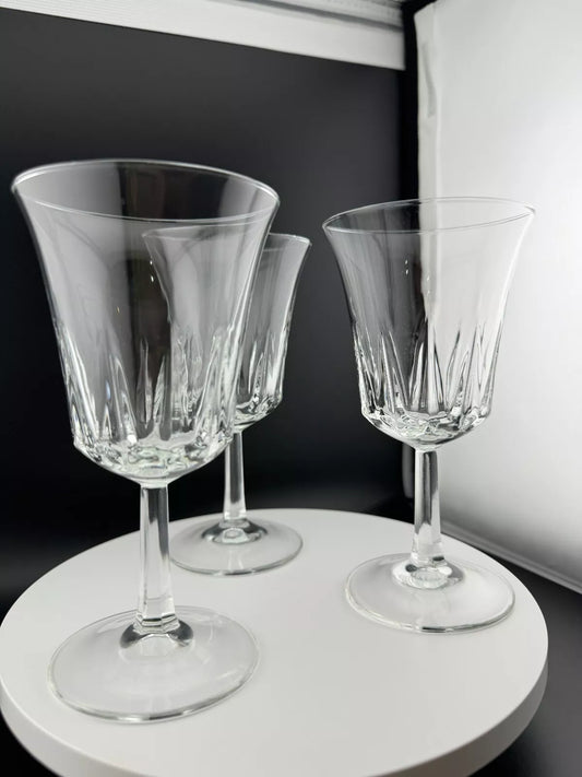 Set of 3 Luminarc Wine Glasses/Goblets - Clear Glass