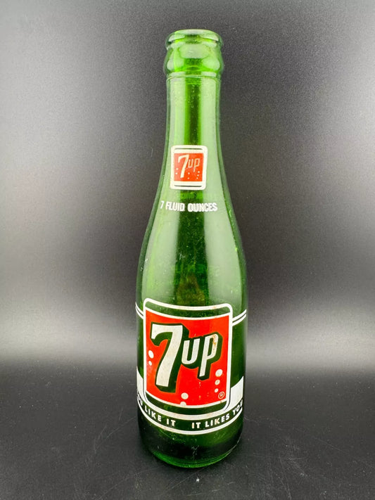 Vintage Green Glass 7 oz 7UP Pop Bottle